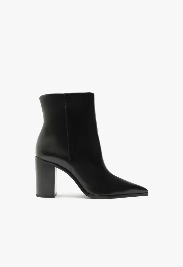 Mikki Block Bootie - Black
