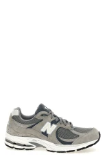 2002 Sneakers 2002 Sneakers