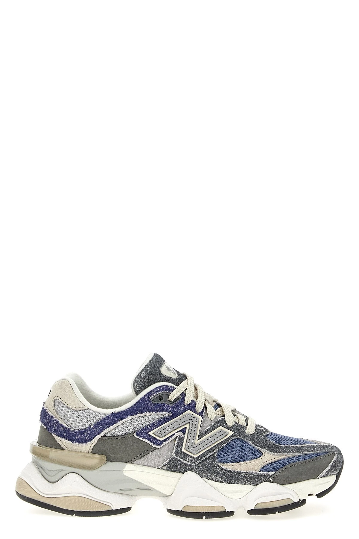 9060 Sneakers