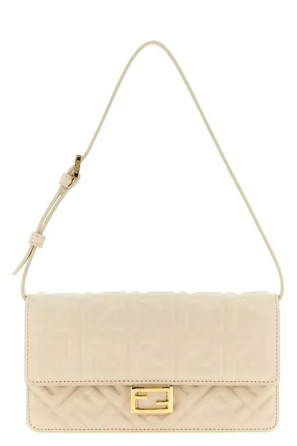Baguette wallet on chain - White