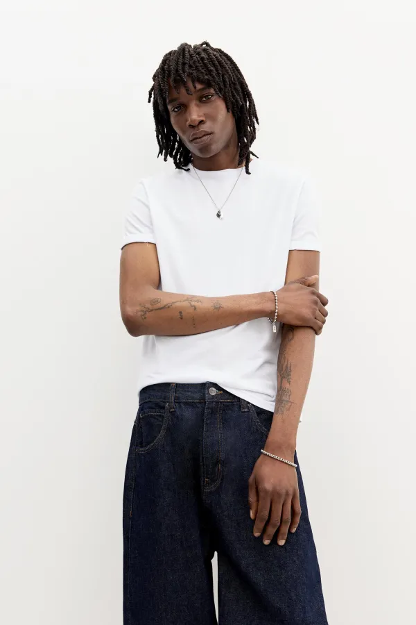 Basic Muscle Fit T-Shirt - White