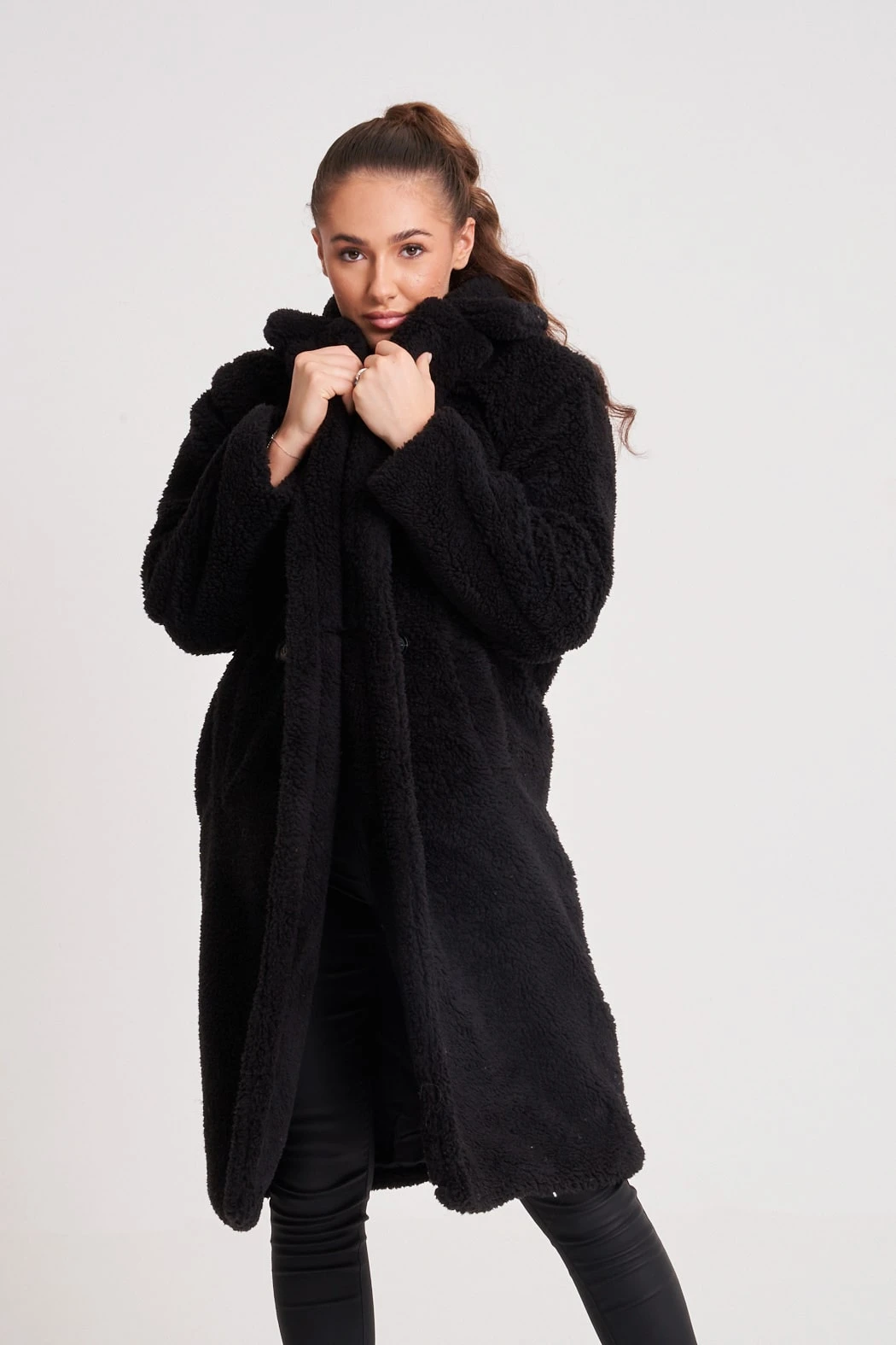 Black Chelsea Longline Teddy Borg Jacket /