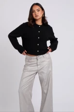 Black Floral Button Cropped Cardigan /