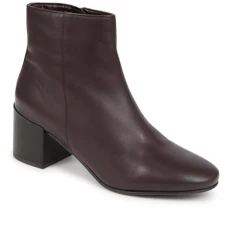 Block Heeled Ankle Boots - Brown Size 8 Block Heeled Ankle Boots - Brown Size 8
