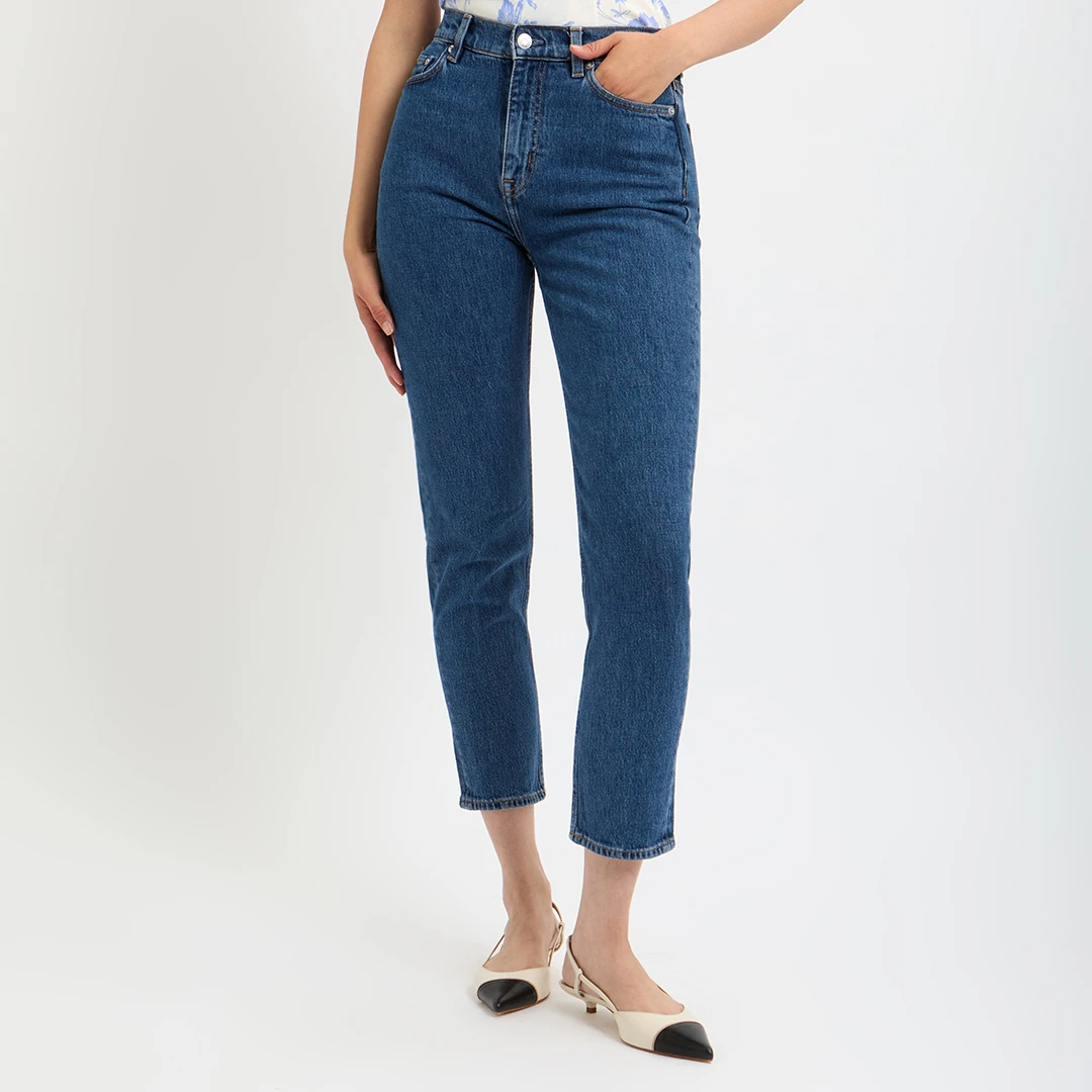 Blue Mid Tapered Jean