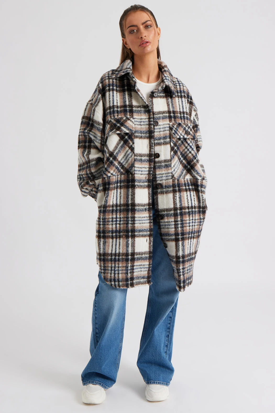 Chloe Check Longline Shacket White /