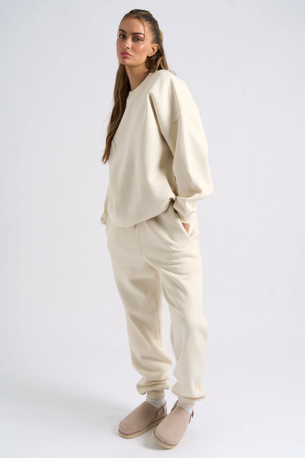 Cream Cuffed Jogger /