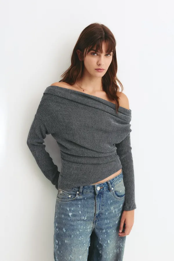 Crepe Boat Neck Top - Grey
