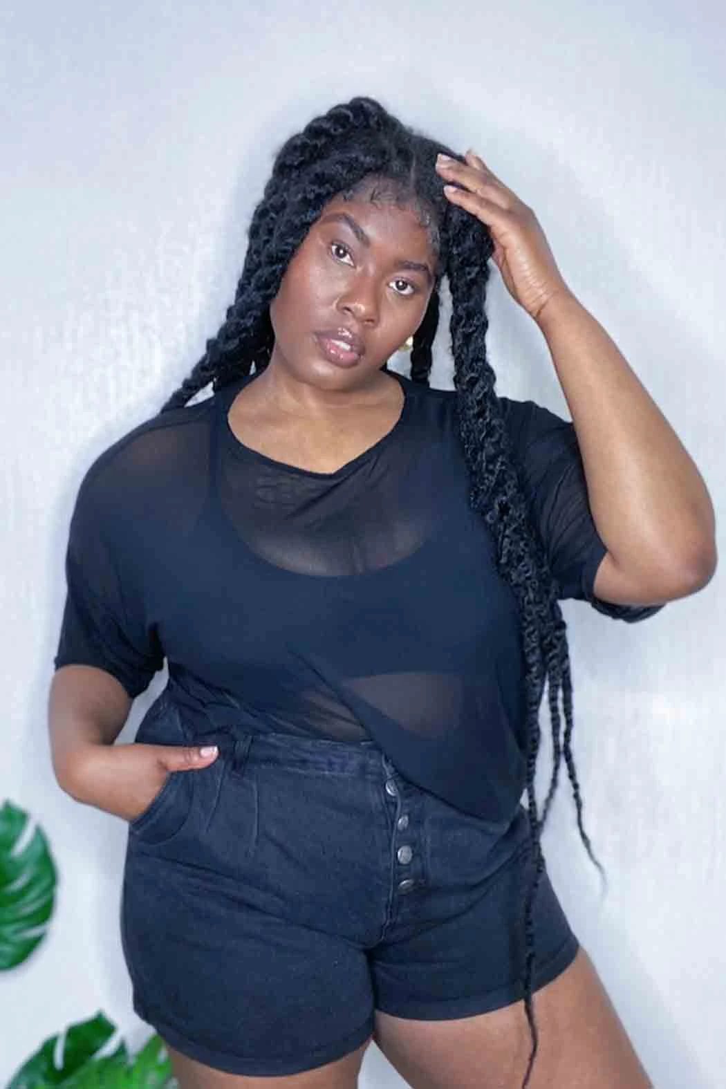 Curve Virgo Button Front Short Black /