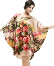 e Ladies Nightgown Sleepwear 1/2 Sleeve Satin Night Dress With Flowers Bathrobe Negligee Lingerie ( Beige )