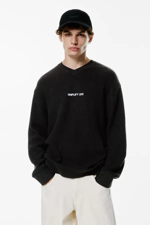 Embroidered Text Sweater - Black