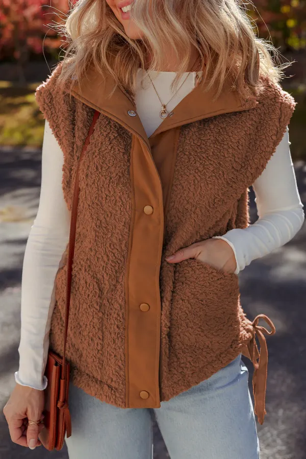 Faux Fur Snap Button Front Vest Vest with Pockets - Brown / L