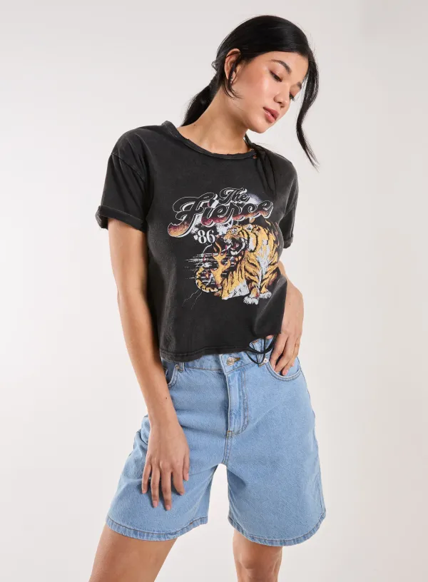 Fierce Graphic Distressed Washed Tee - / - BLACK