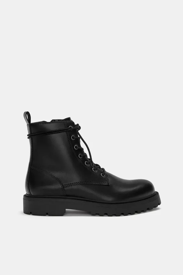 Flat Lace-Up Boots - Black