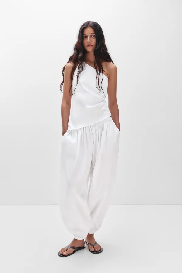 Flowing Oversize Trousers - White