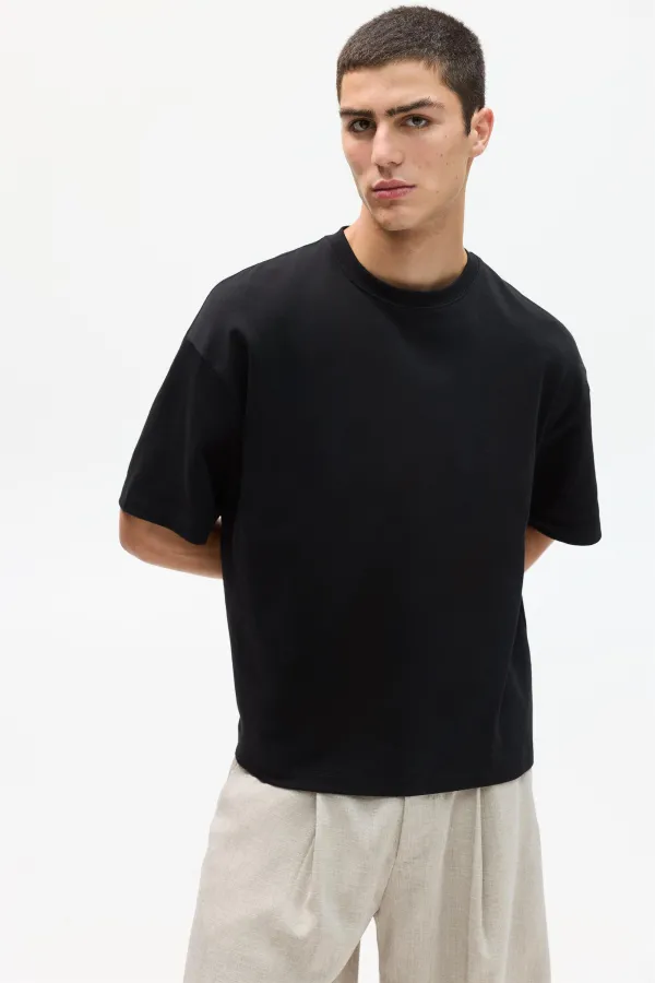 Heavy Weight T-Shirt - Black