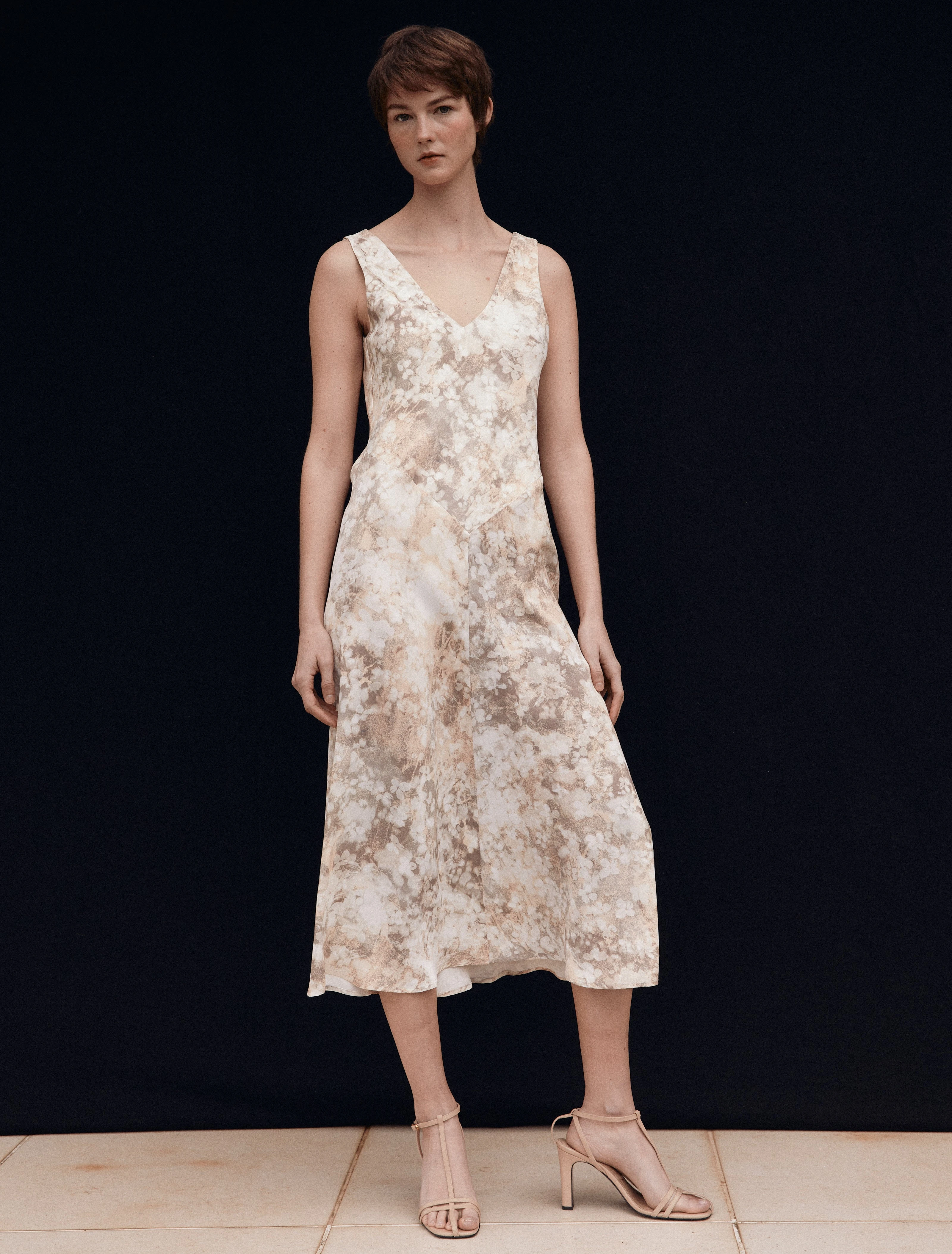 Ios Dress in Blossom Print