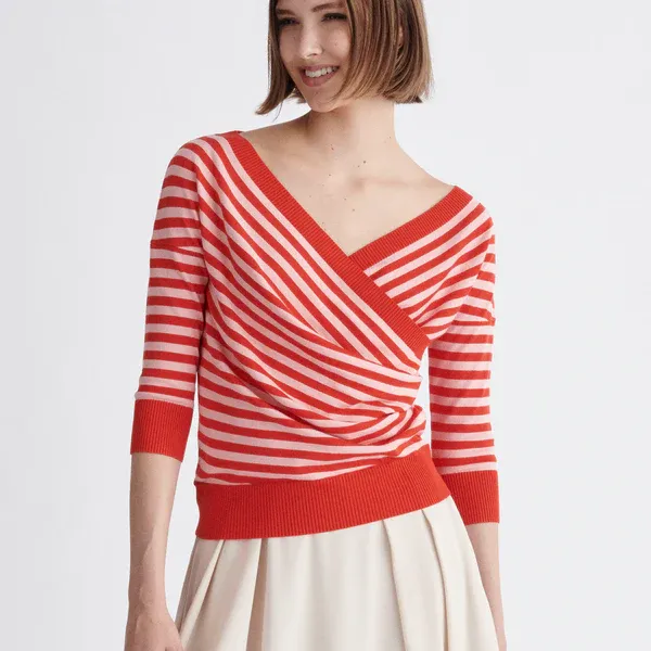 Knitted wrap top with / sleeves