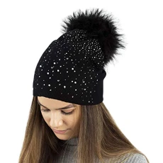 ® Ladies Fine Knit Winter Beanie hat with Diamante Glitter Applique and Large Faux Fur Pompom-Black ® Ladies Fine Knit Winter Beanie hat with Diamante Glitter Applique and Large Faux Fur Pompom-Black