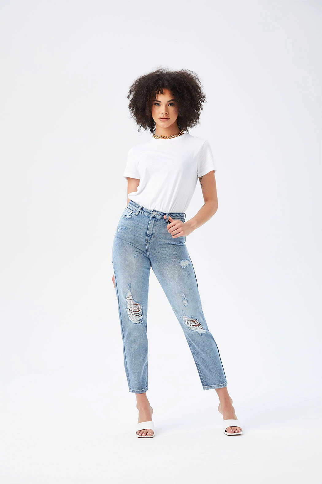 Lola Ripped Mom Jean Blue /