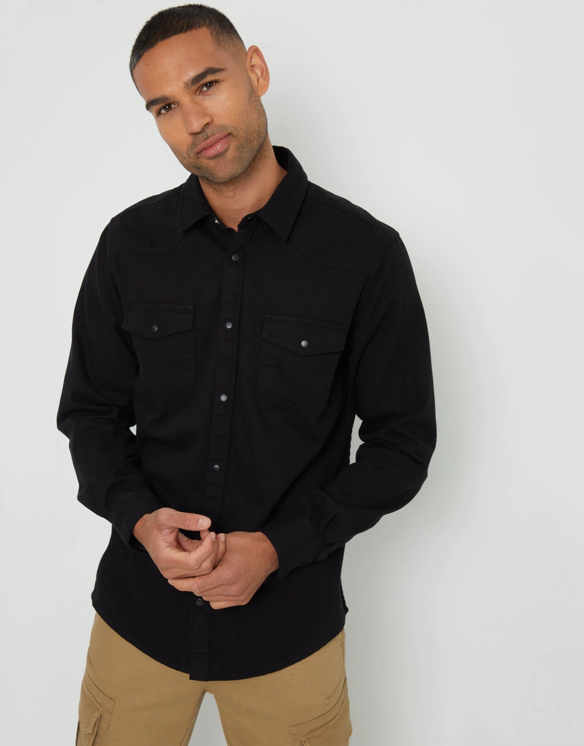 Men's Black Cotton Popper Closure Long Sleeve Shirt