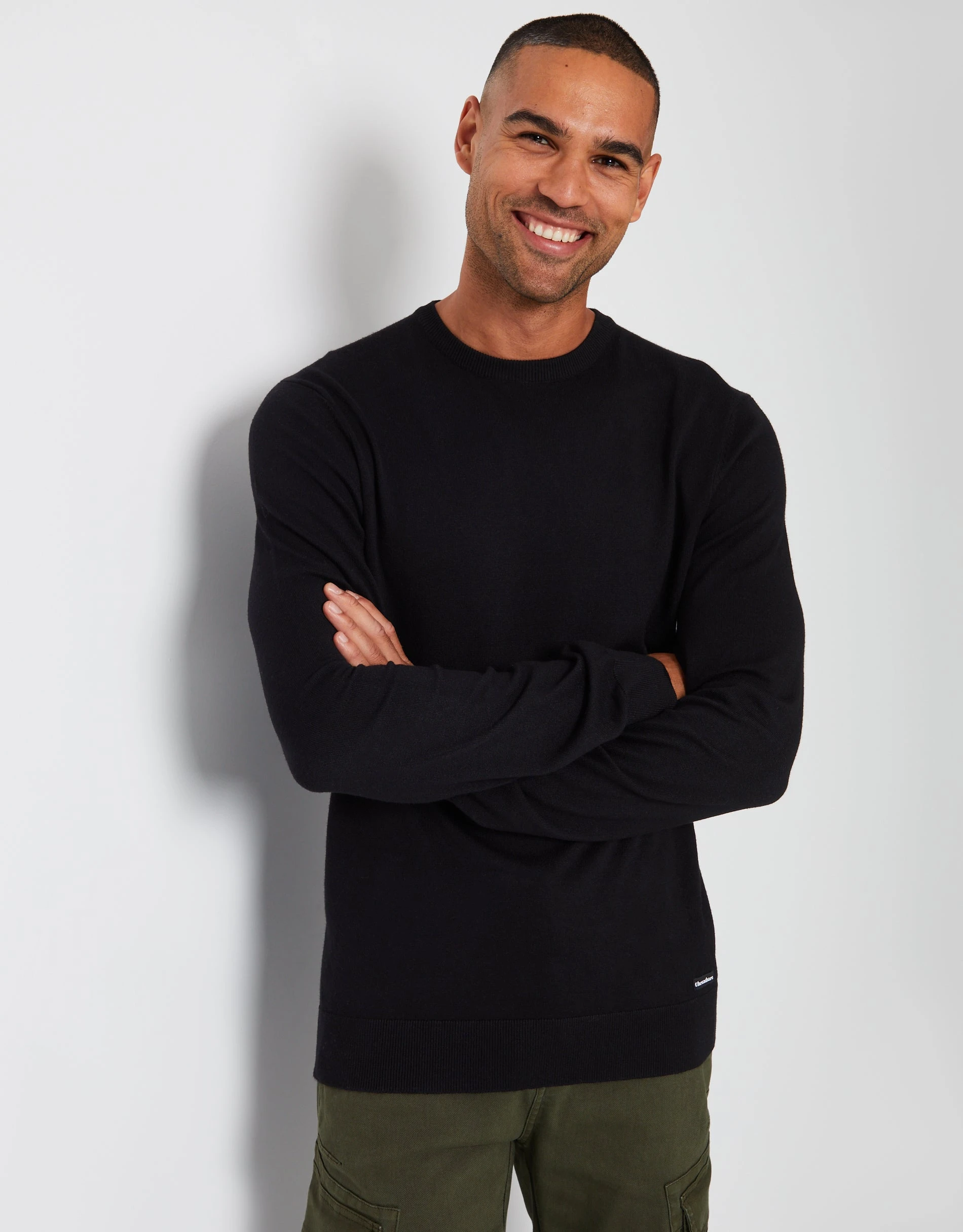 Men's Black Crew Neck Knitted Jumper