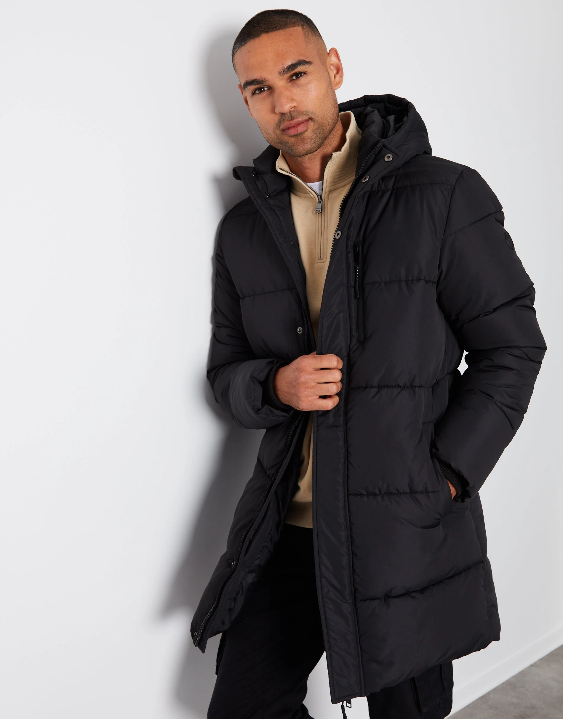 Men's Black Showerproof Hooded Longline Puffer Jacket