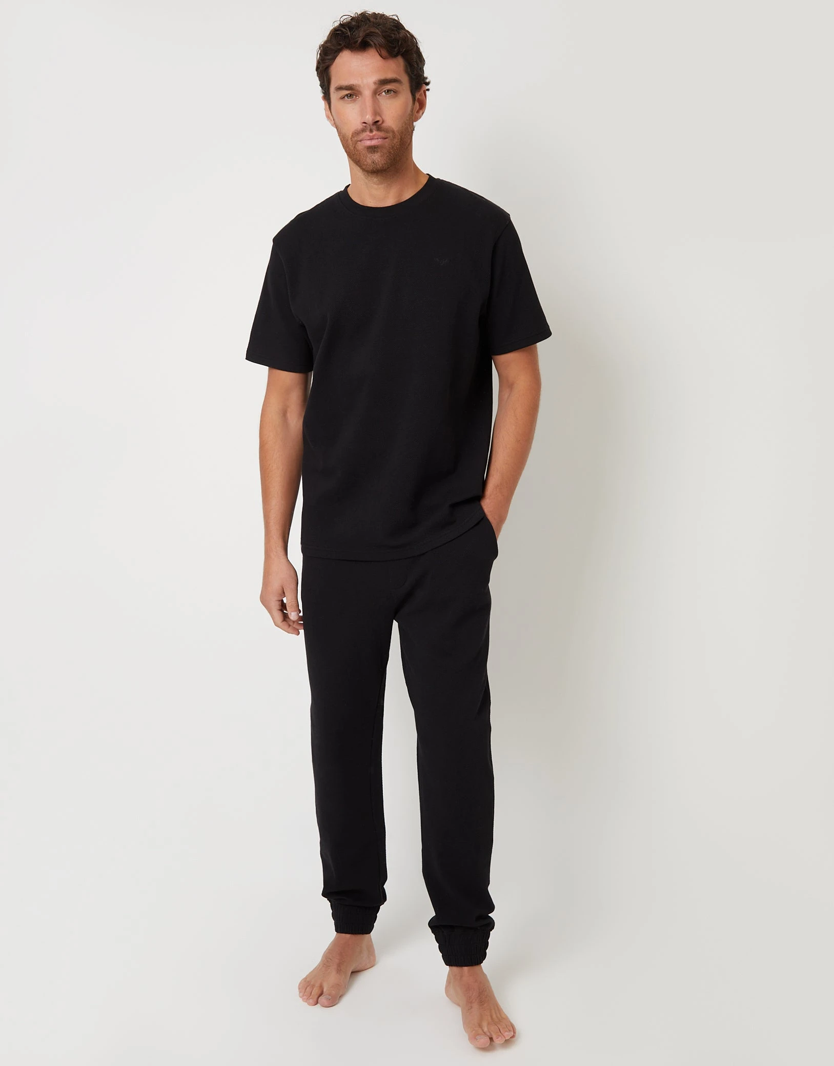 Men's Black Textured Short Sleeve T-Shirt & Jogger Pyjamas (2-Piece Set)