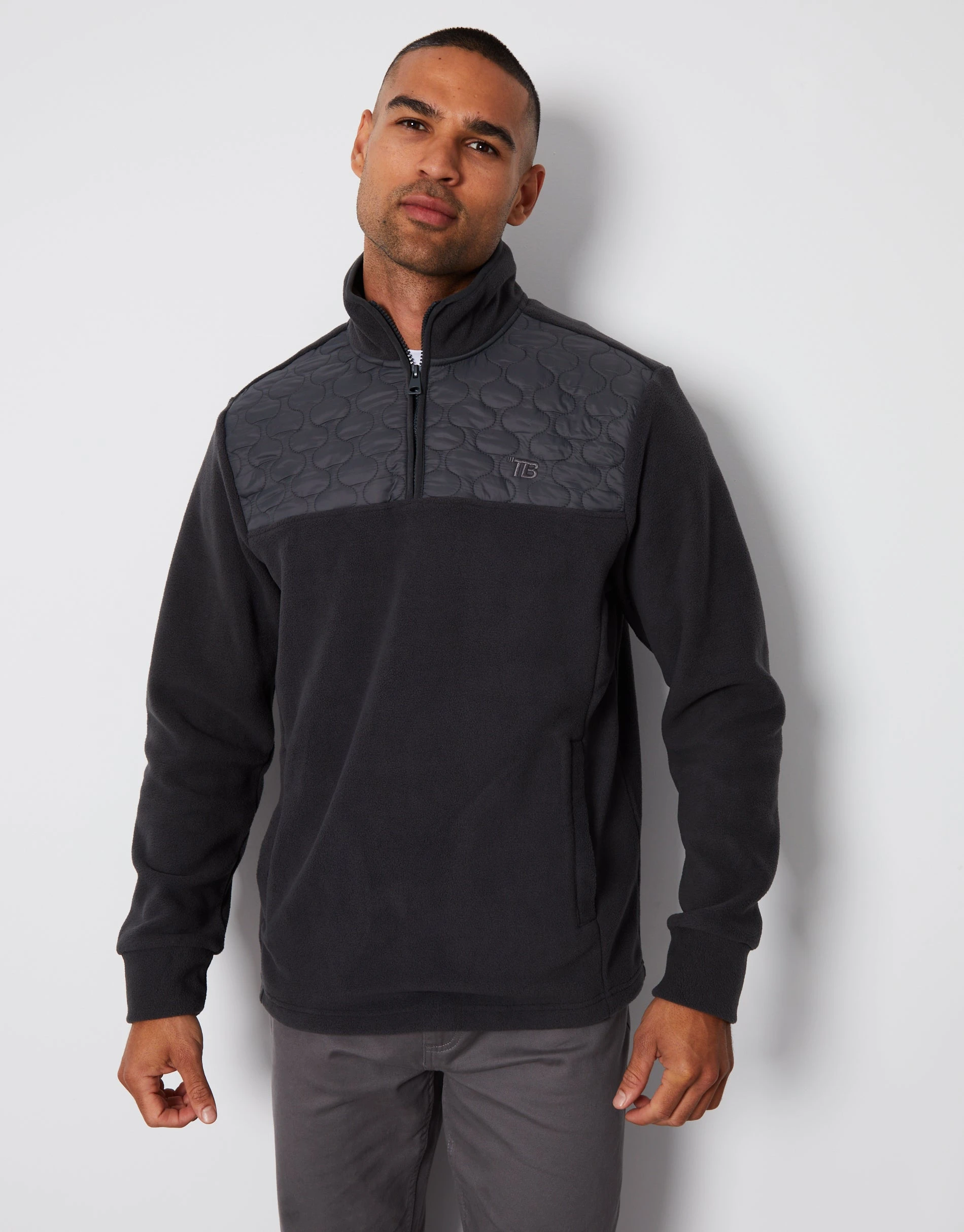 Men's Charcoal Onion Quilted Quarter Zip Fleece