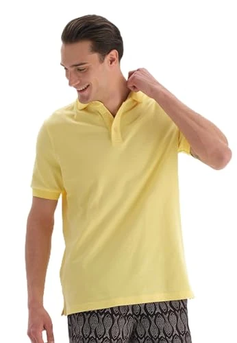 Men's Light Yellow Knitted Short Sleeve Polo Neck T-Shirt, M