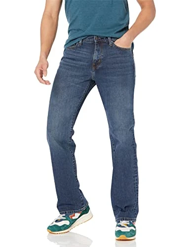 Men's Straight-Fit Bootcut Jeans, Medium Wash, 32W / 28L