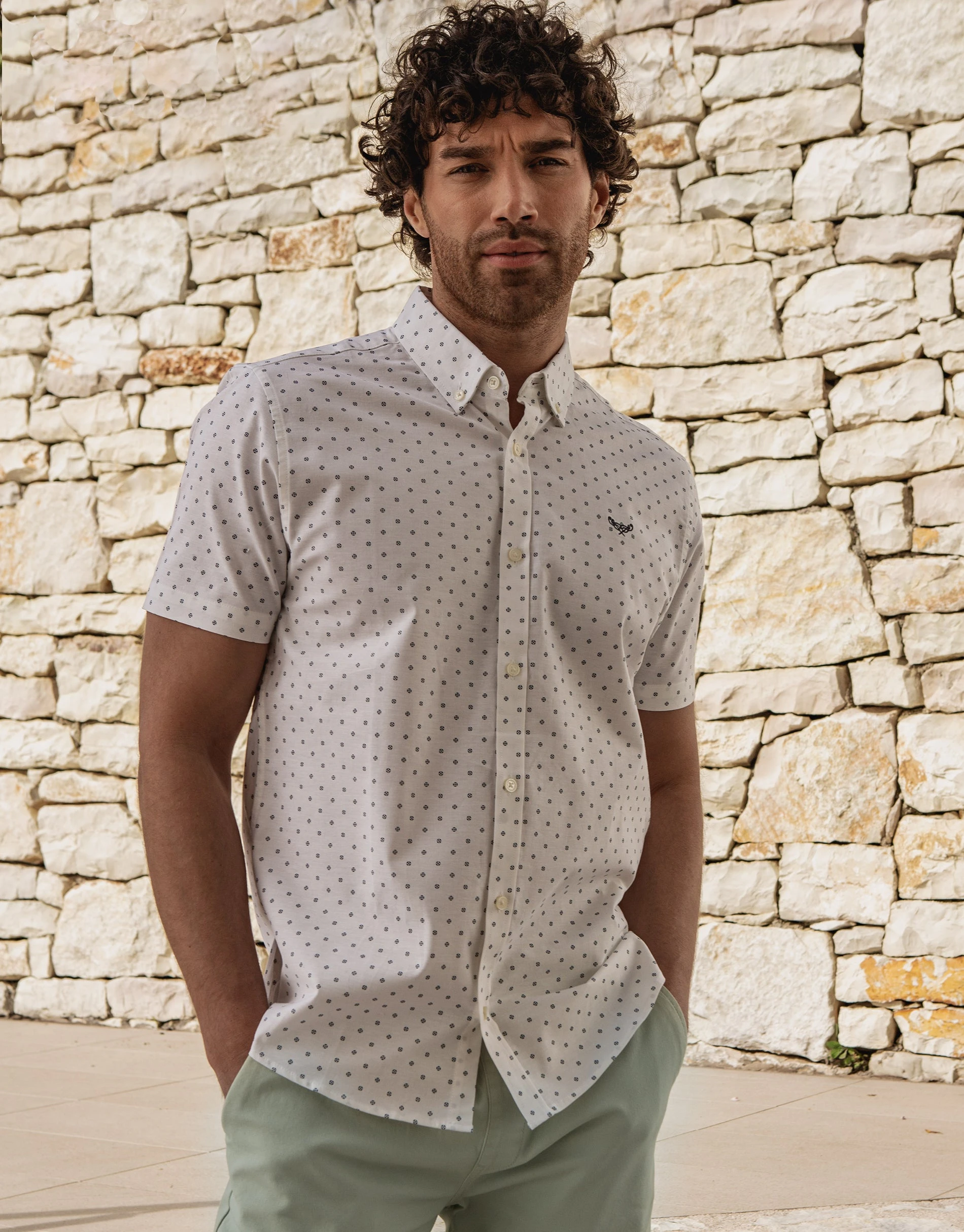 Men's White Geo Print Short Sleeve Shirt