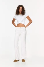 Mid-Waist Straight eg Jeans - White