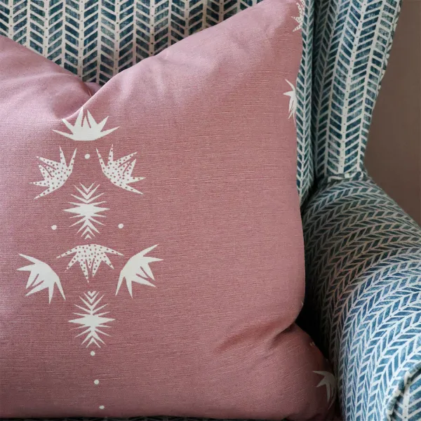 Nordic Trail Cushion Blush - Pink