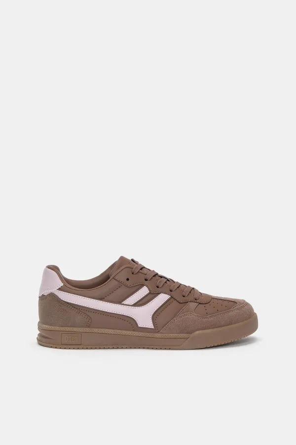 Often retro-style trainers - Brown