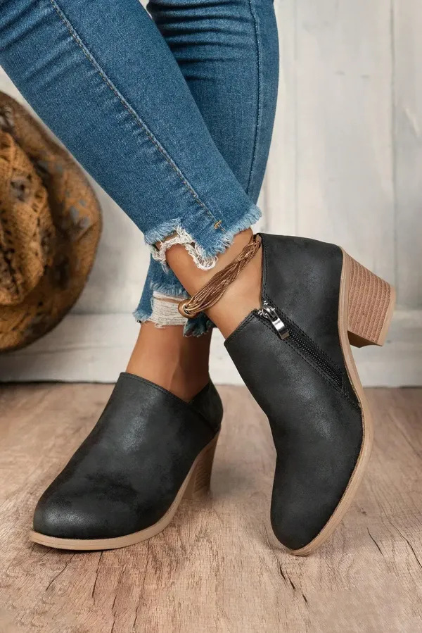 Philippine Grey Suede Ankle Boots - Black / 38