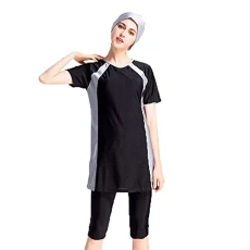 Short Sleeve Cropped Trousers Burkini Muslim Swimwear 3 Piece Set Plus Size Islamic Swimsuit Turkey Women Beachwear with Hijab Black Short Sleeve Cropped Trousers Burkini Muslim Swimwear 3 Piece Set Plus Size Islamic Swimsuit Turkey Women Beachwear with Hijab Black