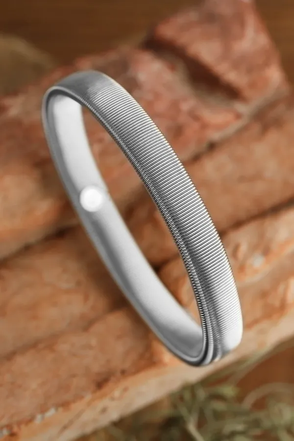 Silvery Stretchy Plated Metal Wide Bangle - SILVERY / ONE SIZE / METAL