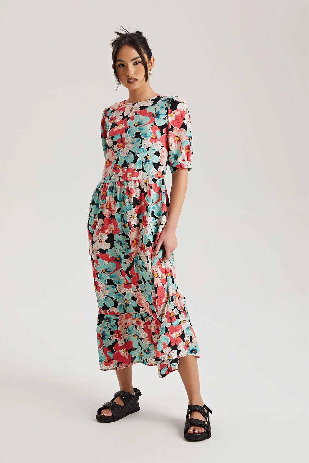Sol Floral Smock Dress Black /