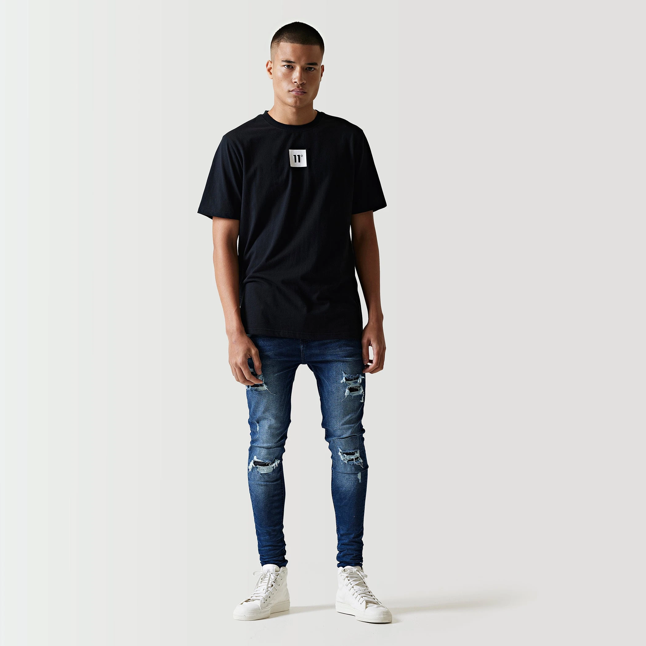 Sustainable Distressed Skinny Jeans - Blue Black OD