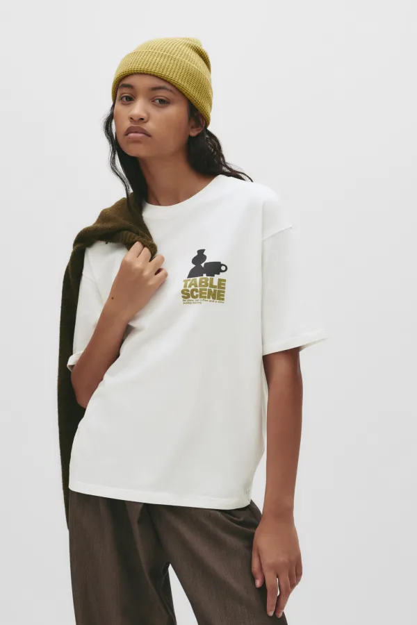 T-Shirt With Vase Graphic - Ice