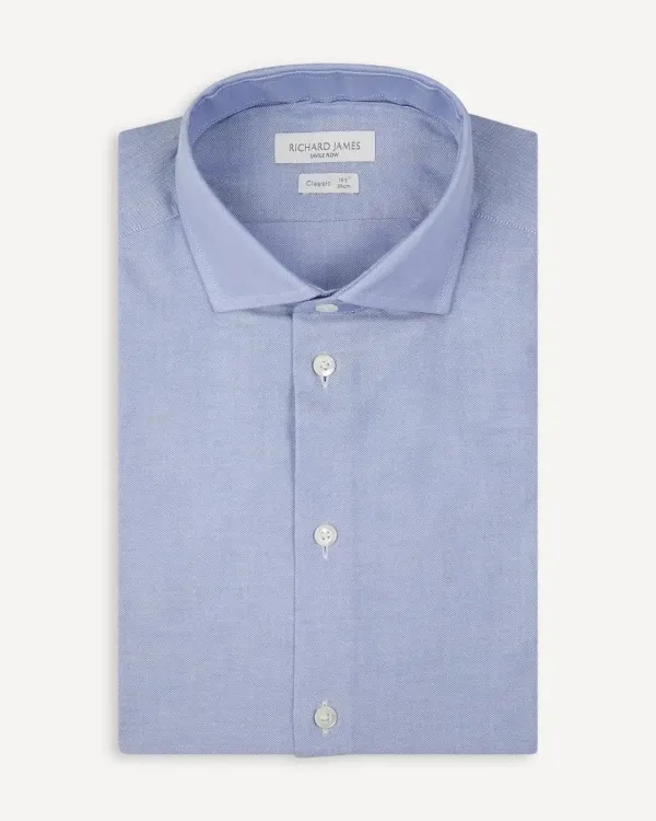 Tailored Fit Oxford Shirt in Sky Blue - Stylish & Modern