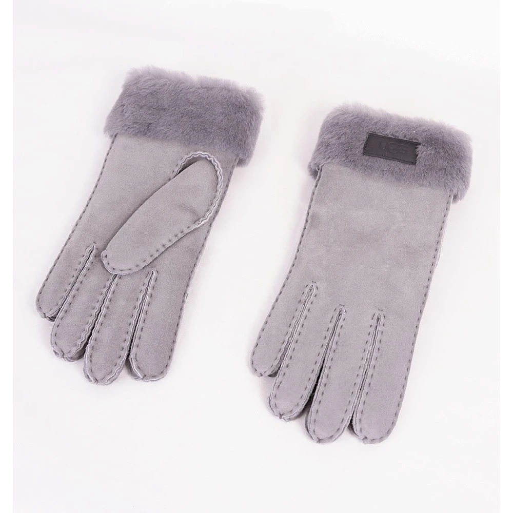 Turn Cuff Glove
