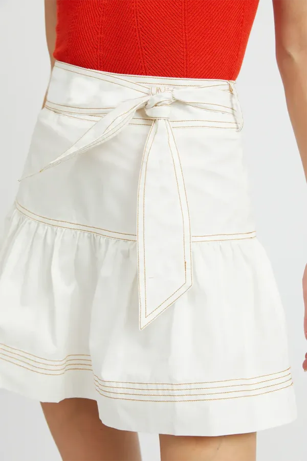 White Contrast Stitching Trim Knotted High Waist A-Line Mini Skirt - White / / 100%Cotton