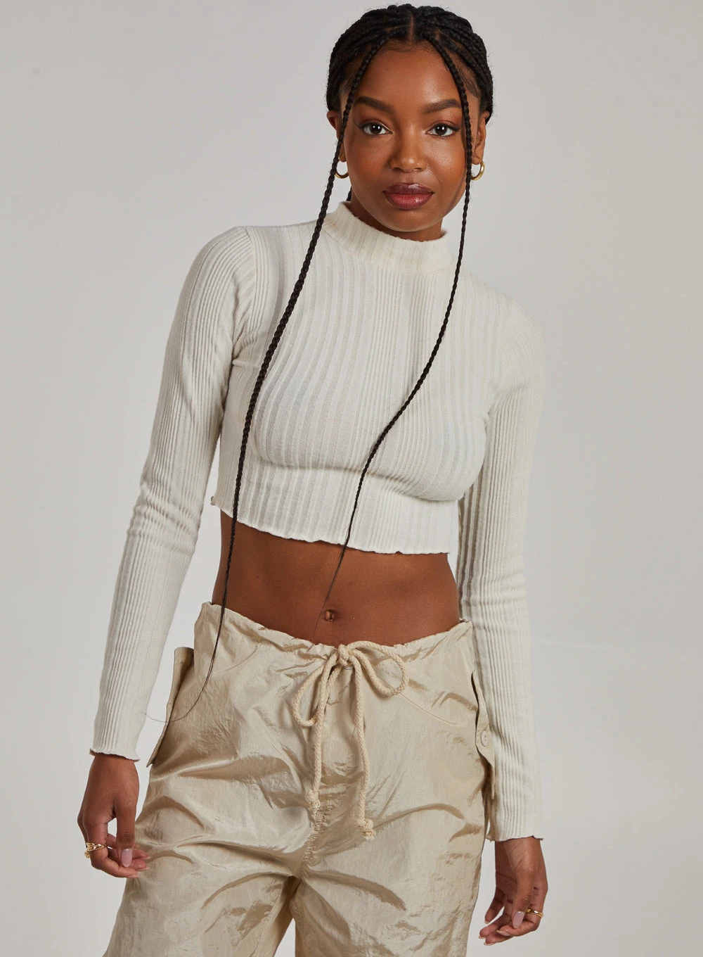 Wide Brushed Ribbed Lettuce Hem Long Sleeve Crop Top  - M  - Ivory