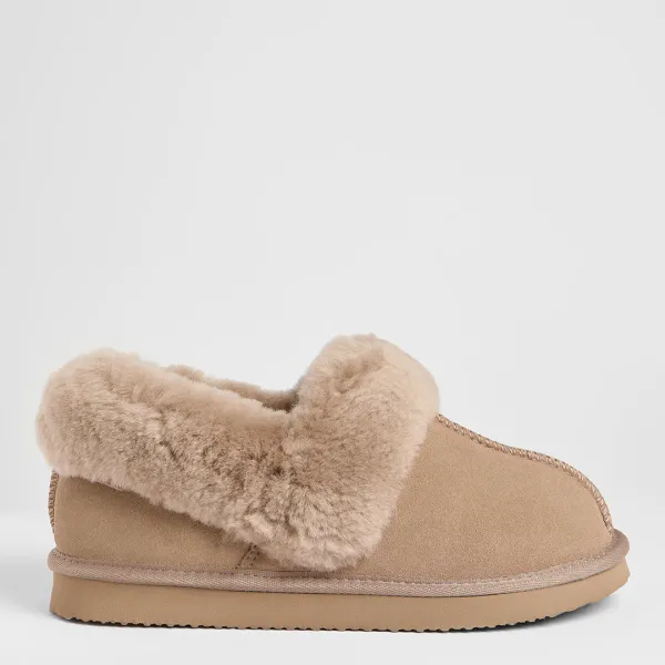 Womans Mink Sheepskin Slippers - Size 3/4 - Beige