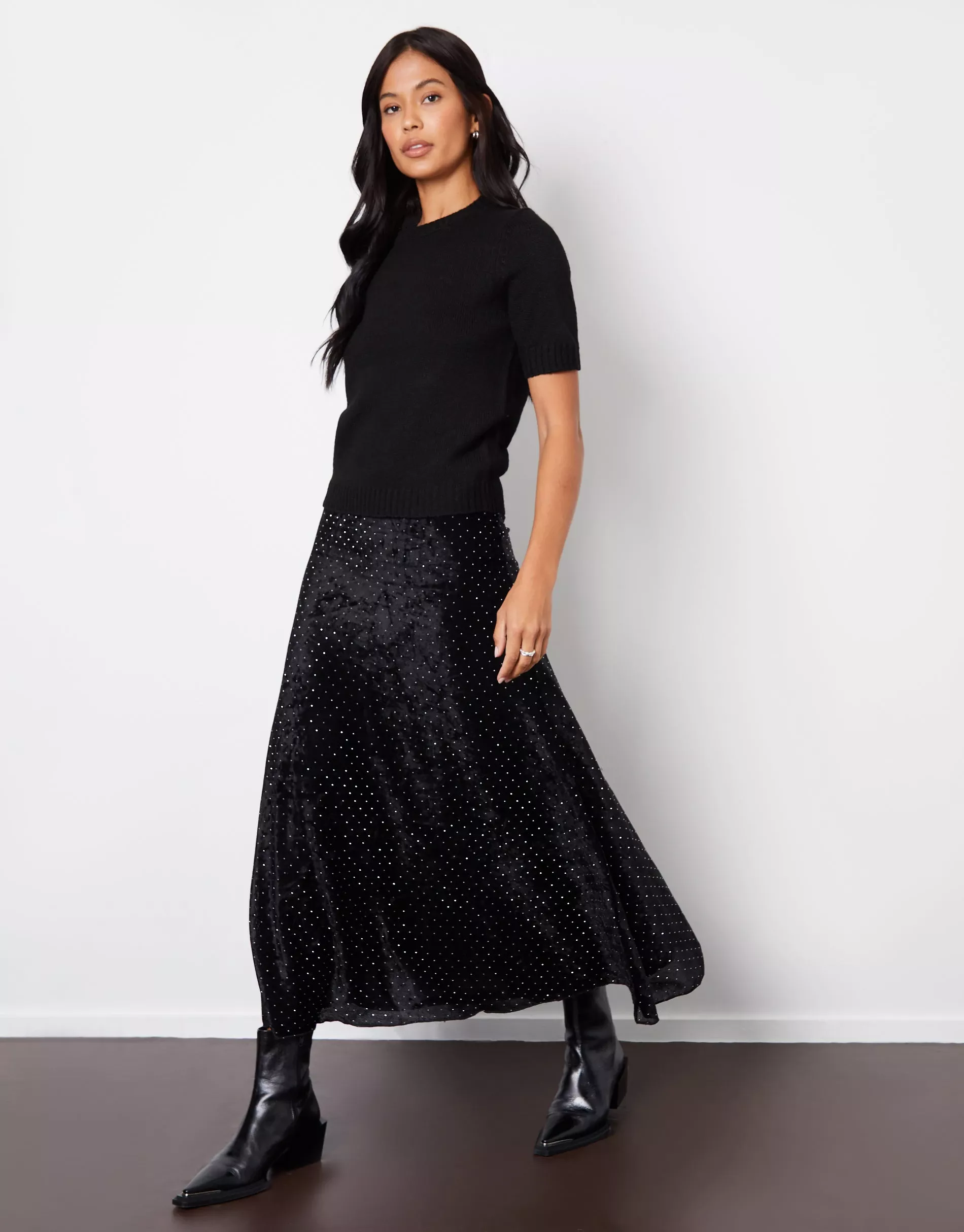 Women's Black Embellished Mesh Velvet Maxi Skirt