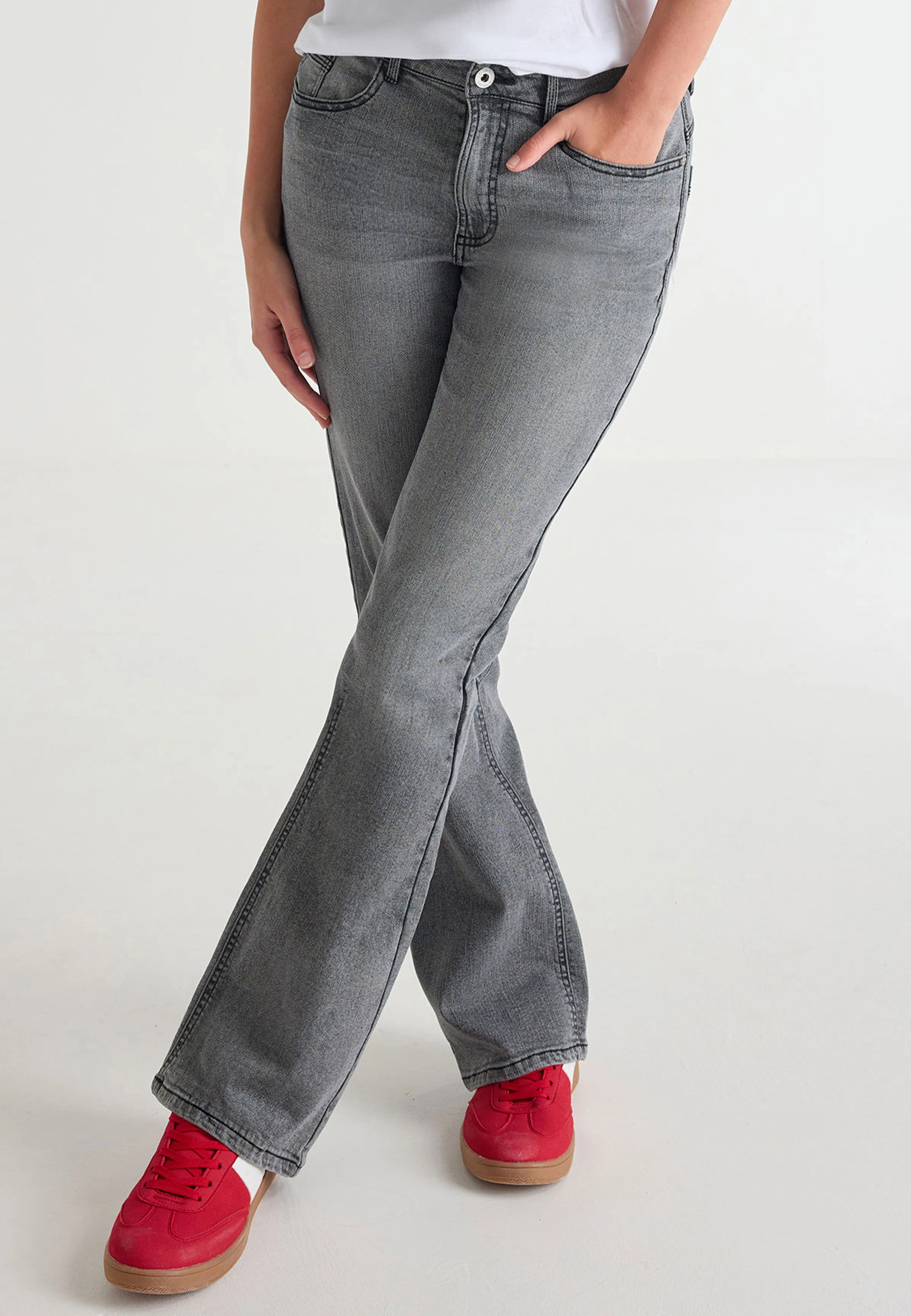 Womens Grey Alexa Bootcut Jeans