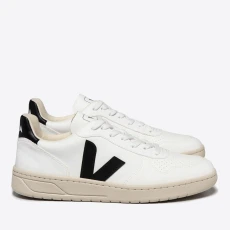 Womens V Vegan Cotton-Canvas Trainers - UK - White