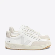 Women’ V B esh Trainers - UK - White
